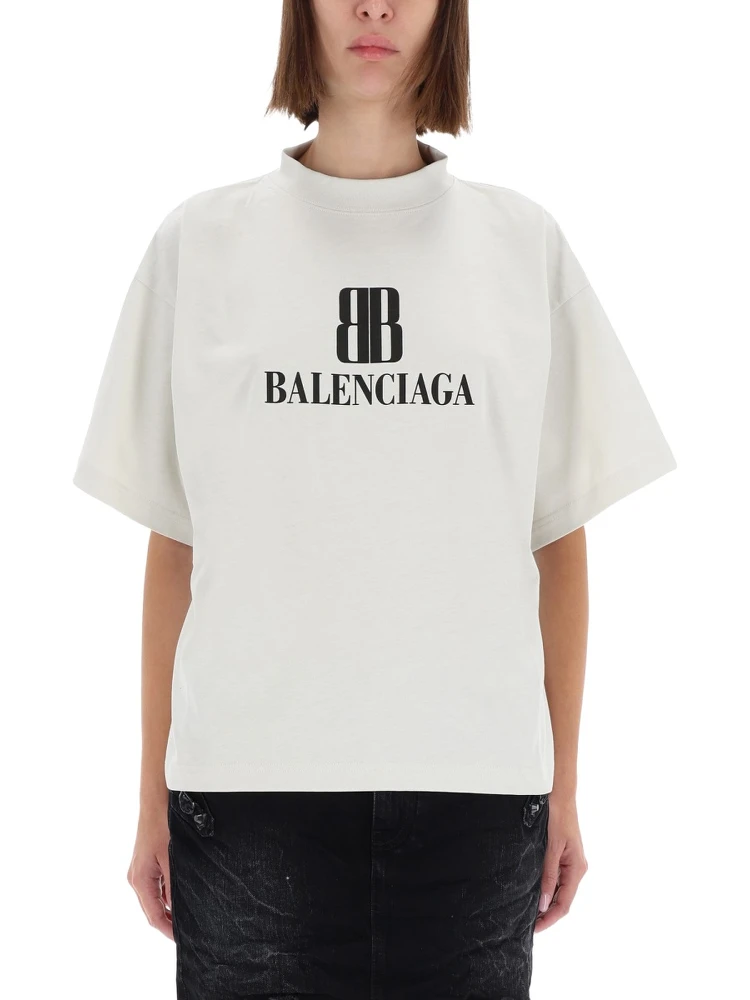 T-SHIRT WITH LOGO
