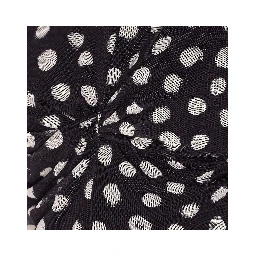 بلوزة ليو جو سوداء