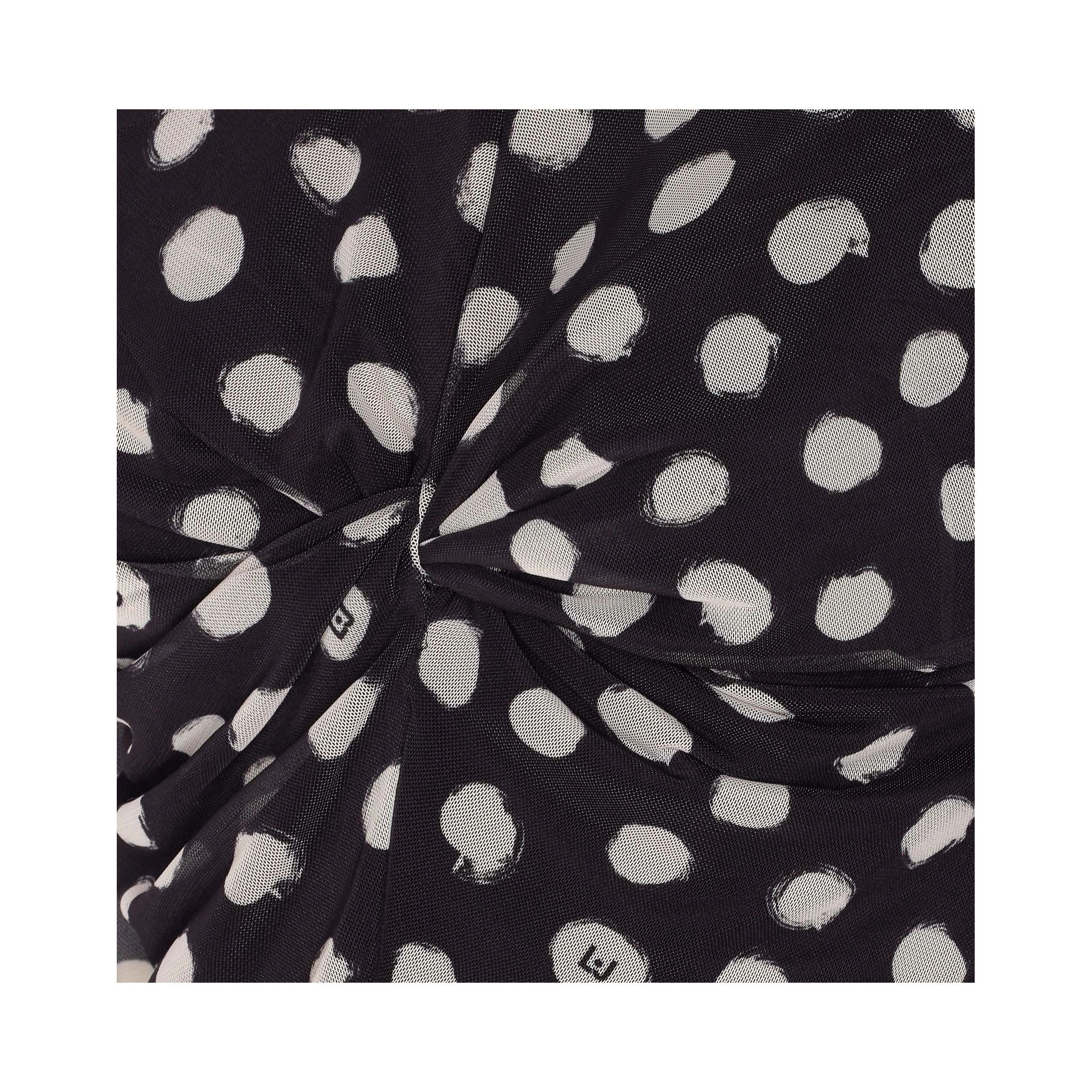 بلوزة ليو جو سوداء