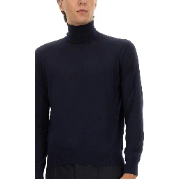 TURTLENECK PULLOVER