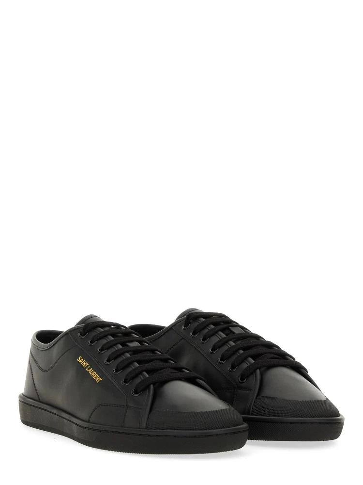 حذاء رياضي من الجلد الناعم alternative