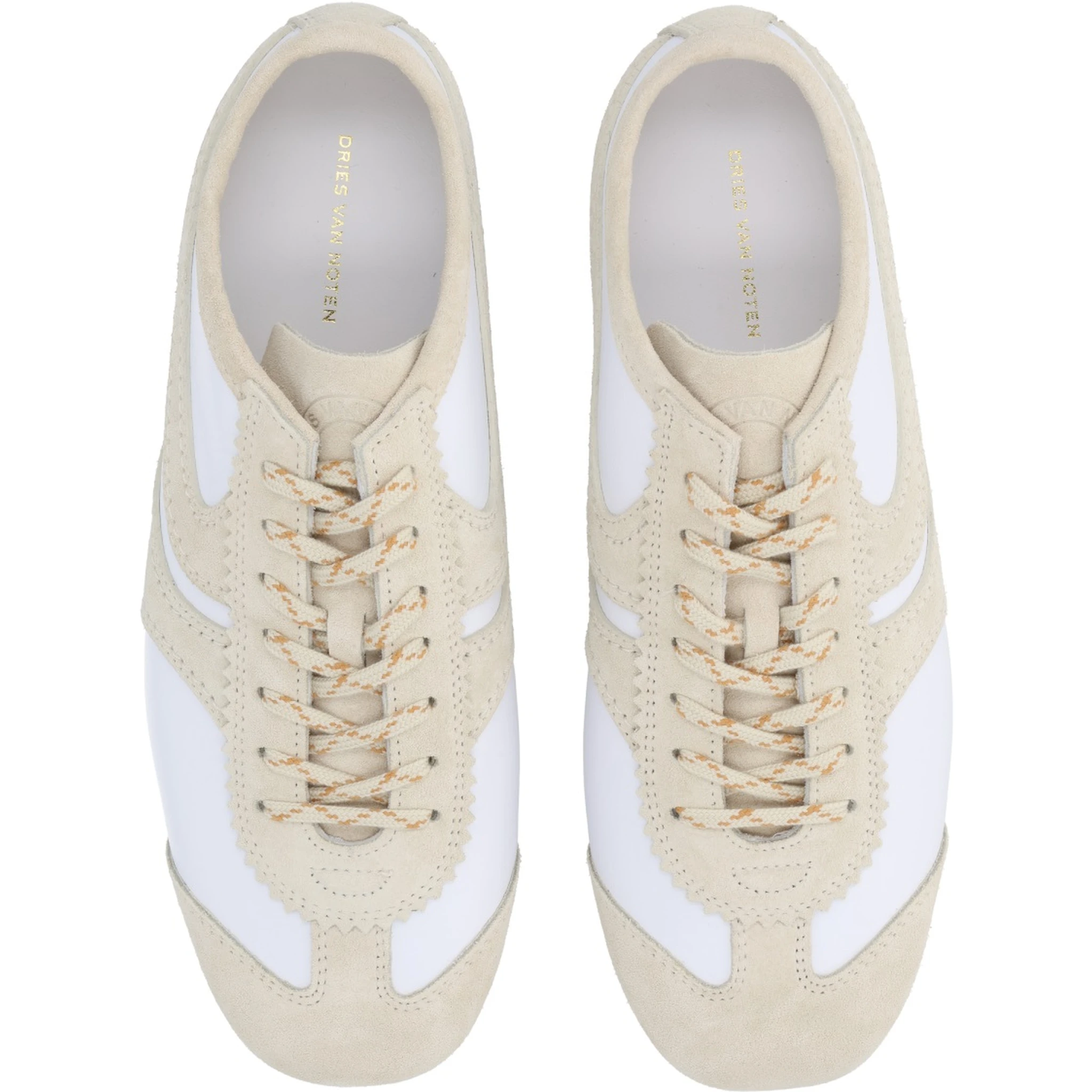SUEDE SNEAKER