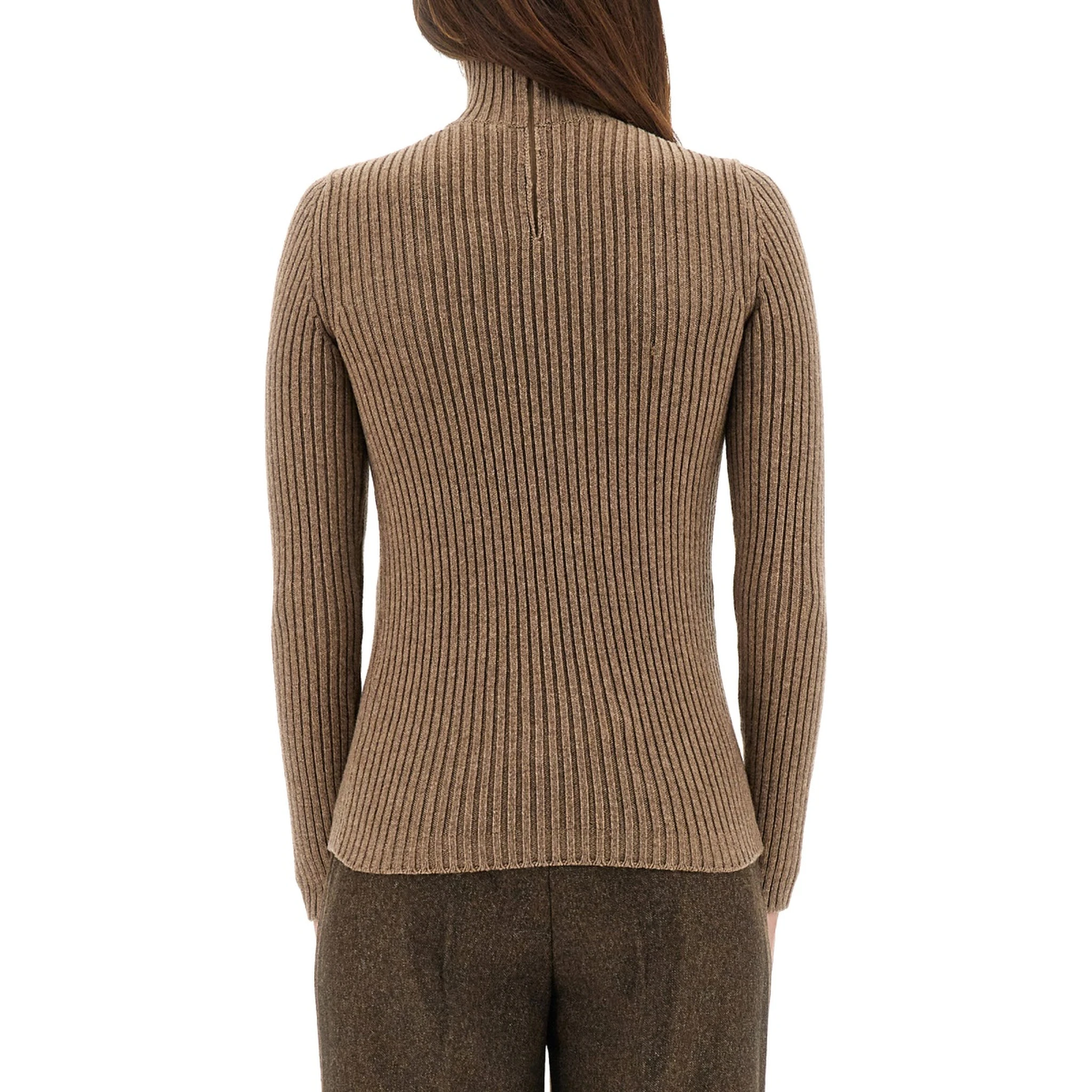 RIBBED TURTLENECK SWEATER