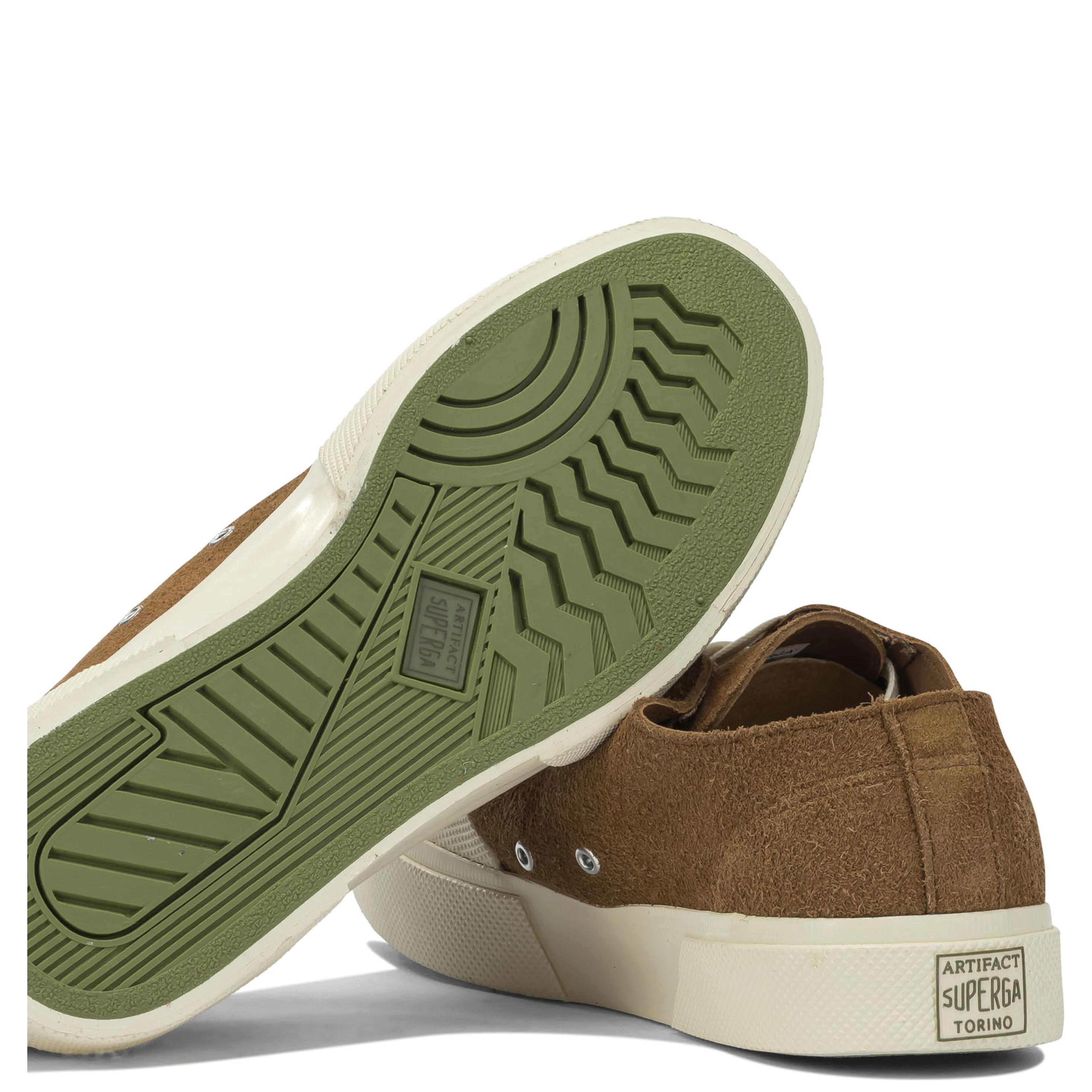 Sneakers & Slip-On
