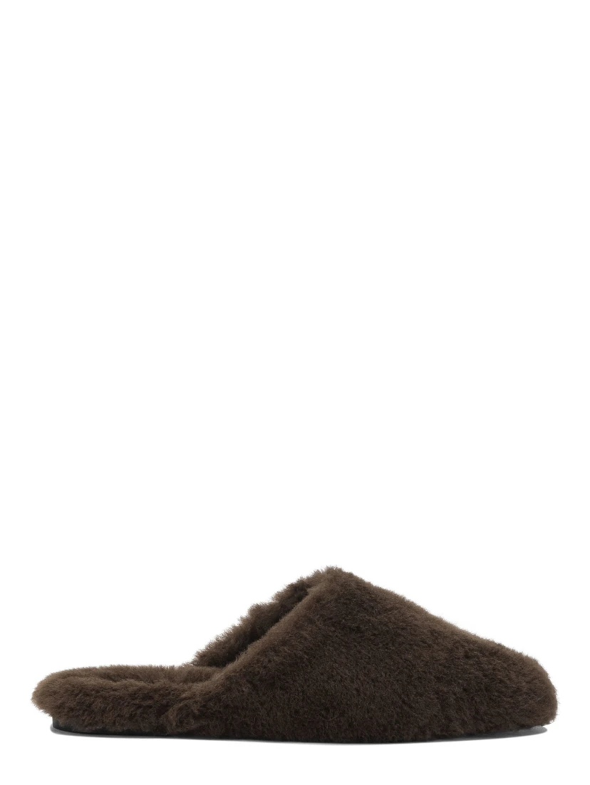 "Rega" slippers in shearling