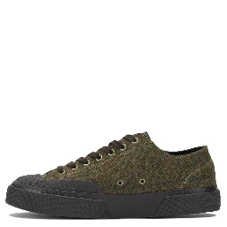 Sneakers & Slip-On