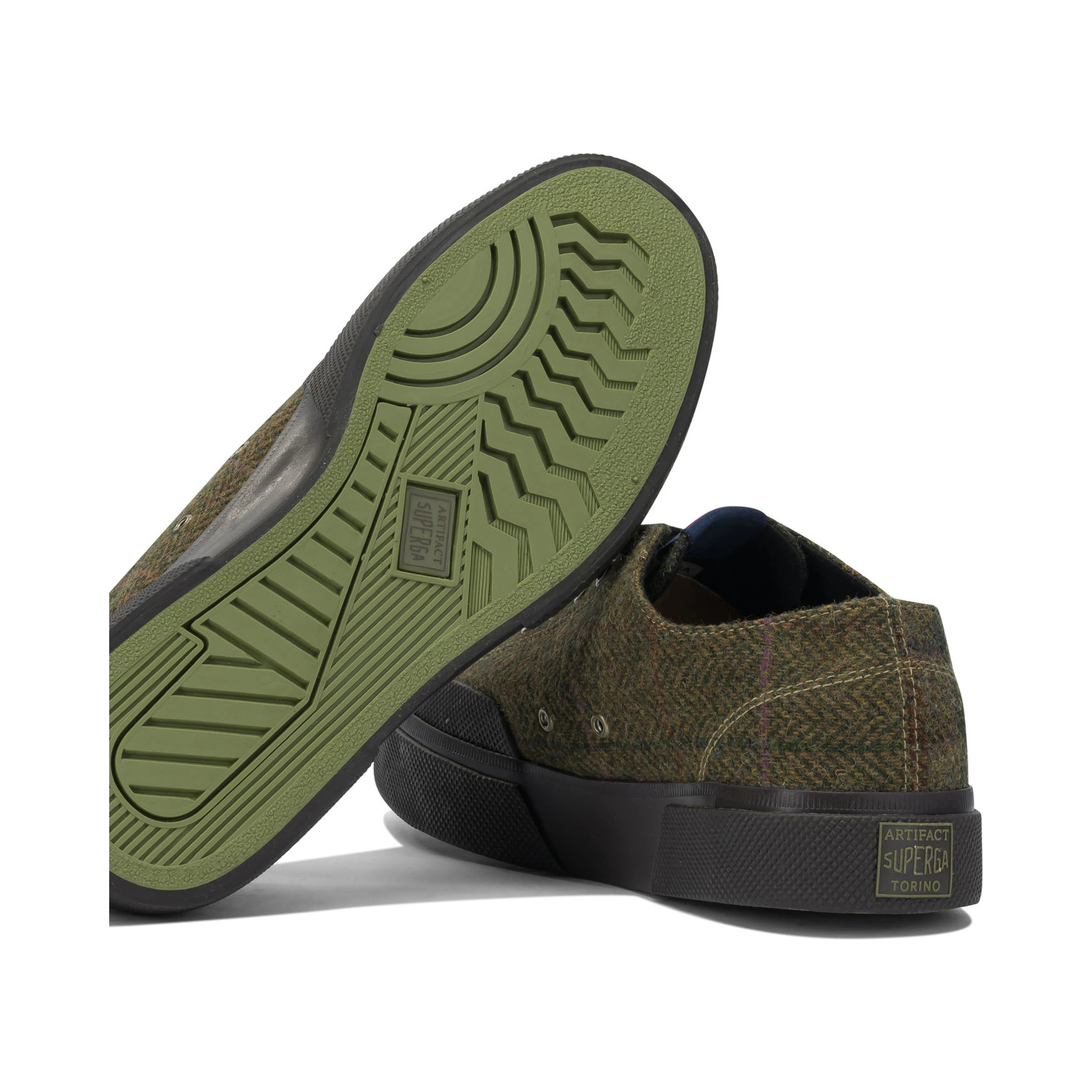 Sneakers & Slip-On