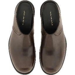 LEATHER CLOGS