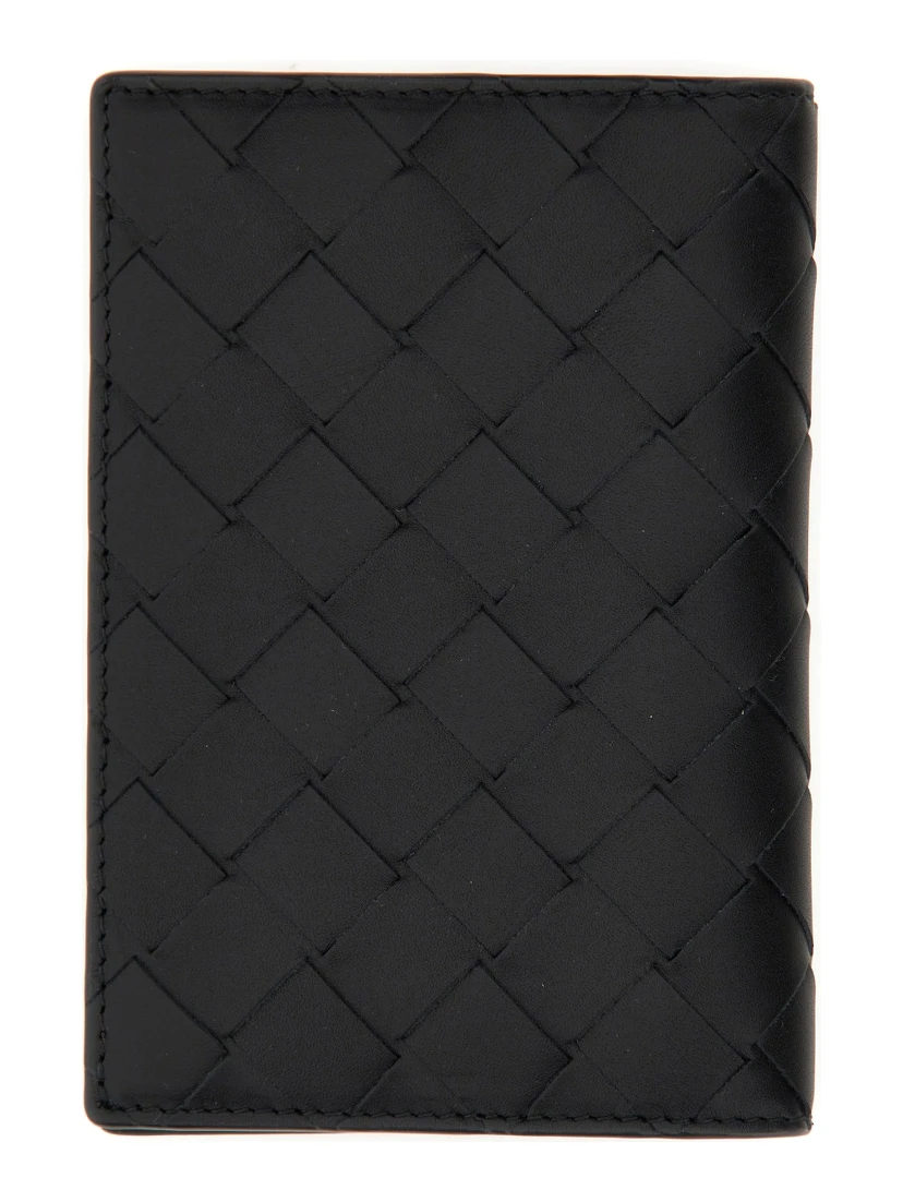 LEATHER PASSPORT HOLDER