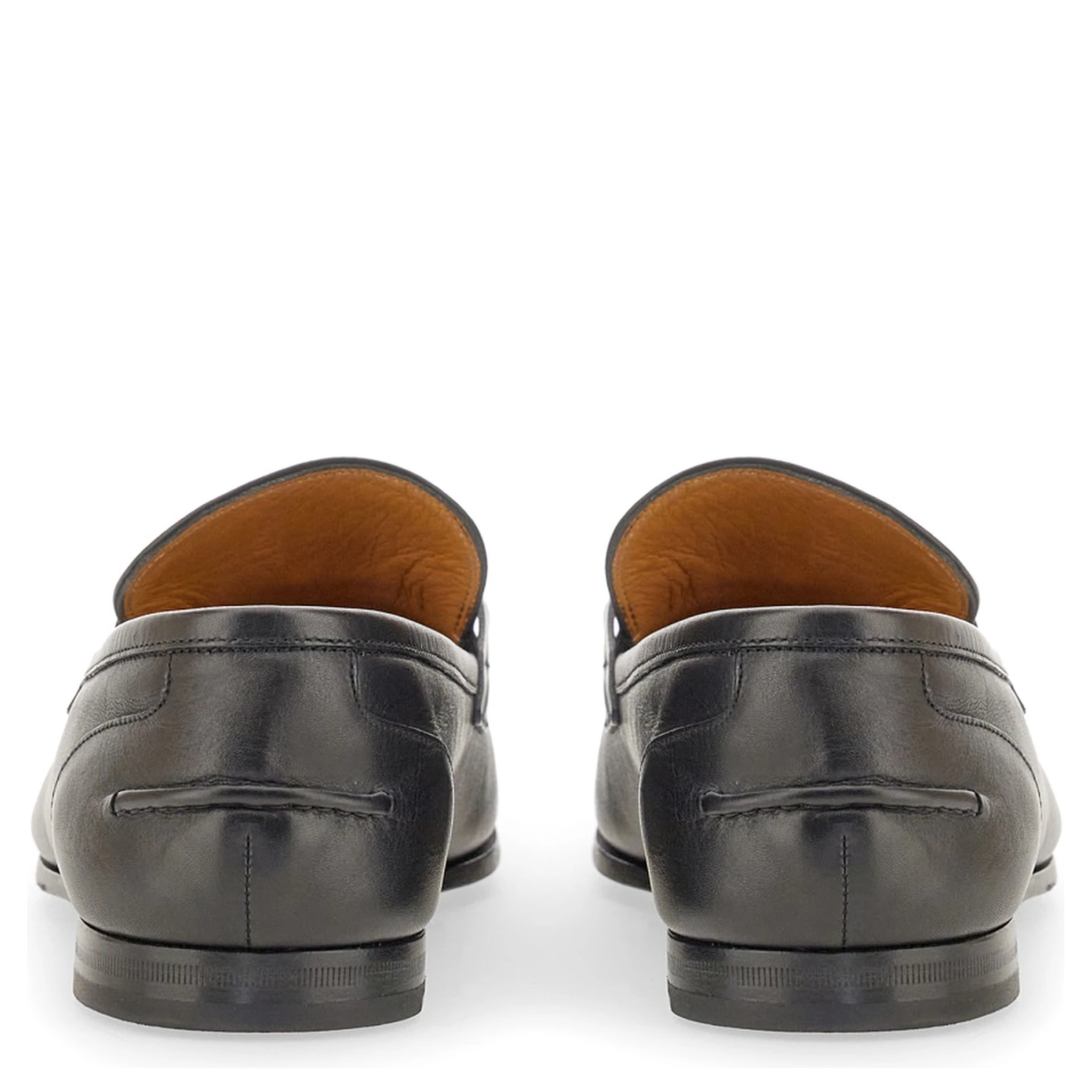 حذاء موكاسين "جوردان"