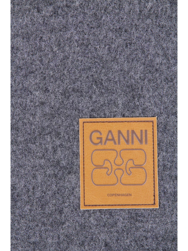 logo-patch fringed scarf alternative