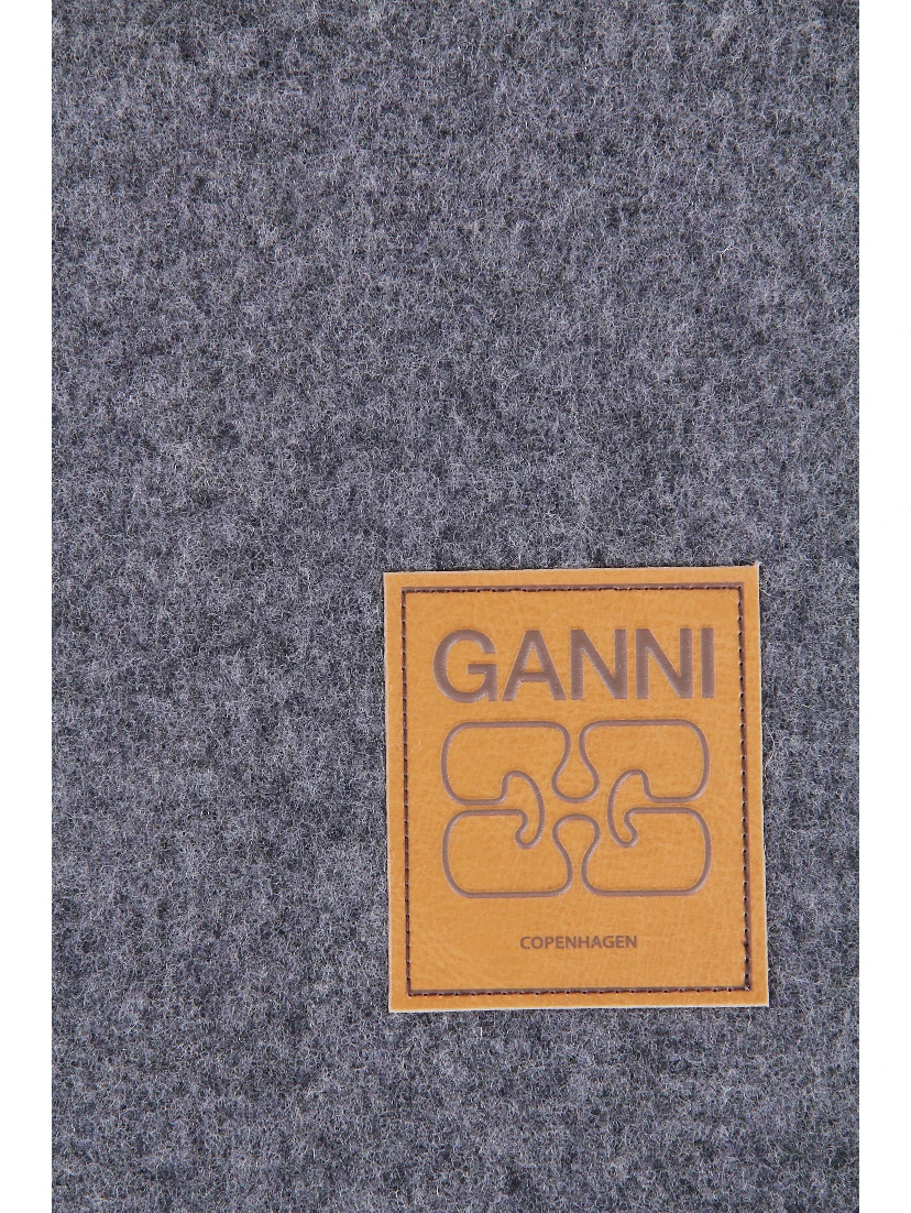 logo-patch fringed scarf