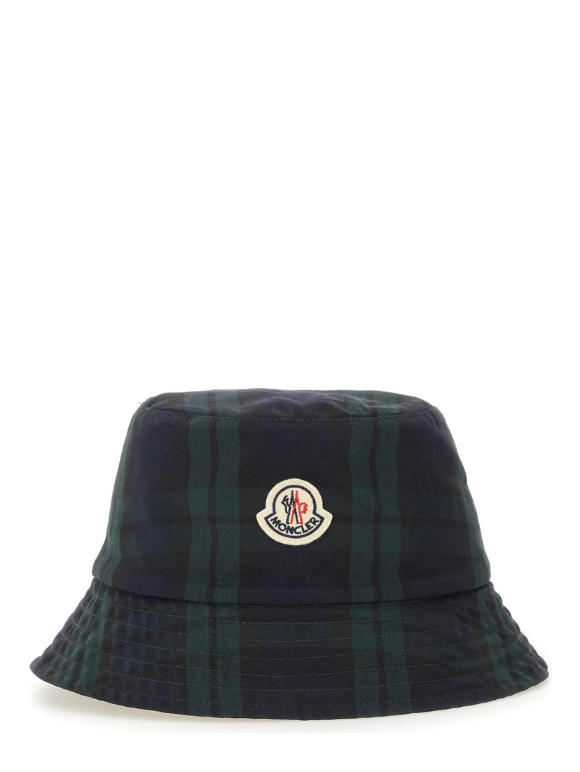 REVERSIBLE BUCKET HAT