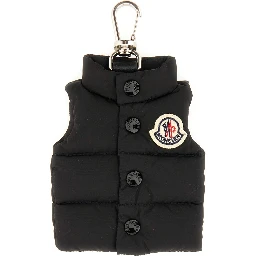 KEYCHAIN IN THE SHAPE OF A VEST