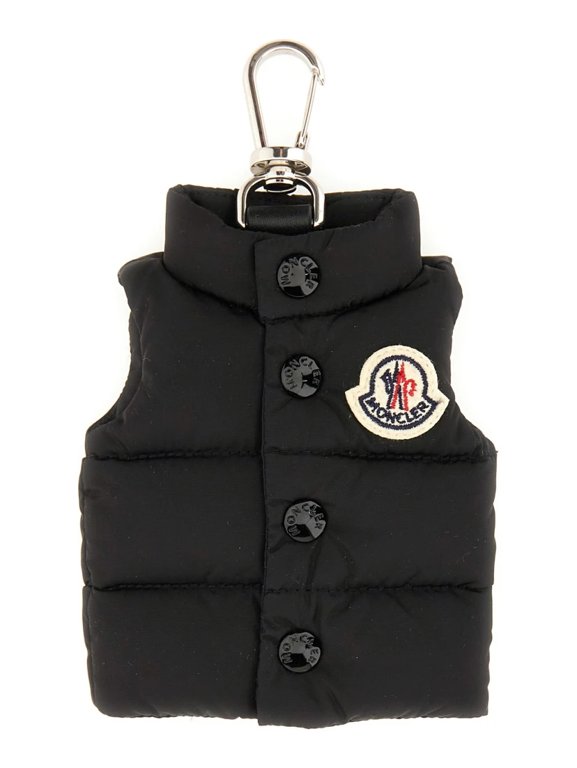 KEYCHAIN IN THE SHAPE OF A VEST