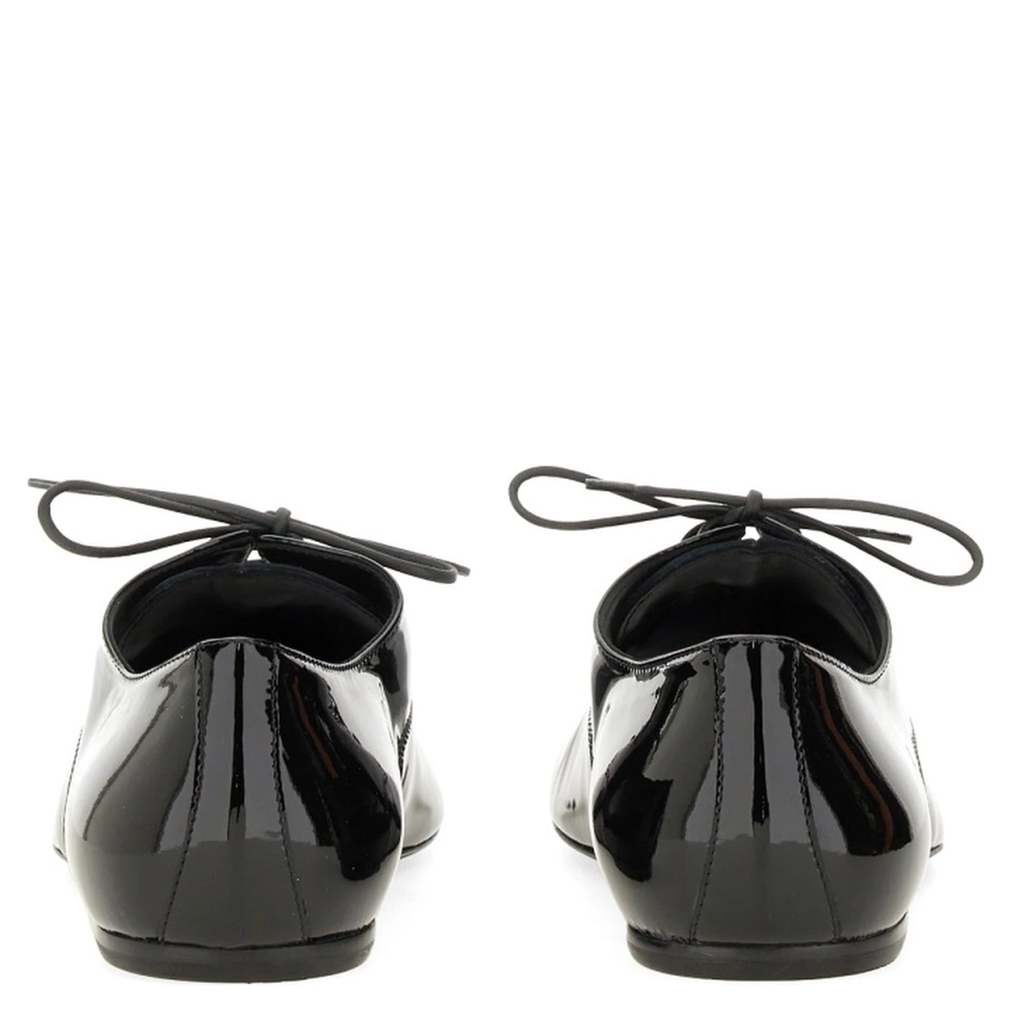 SHINY LEATHER LACE-UP SHOE