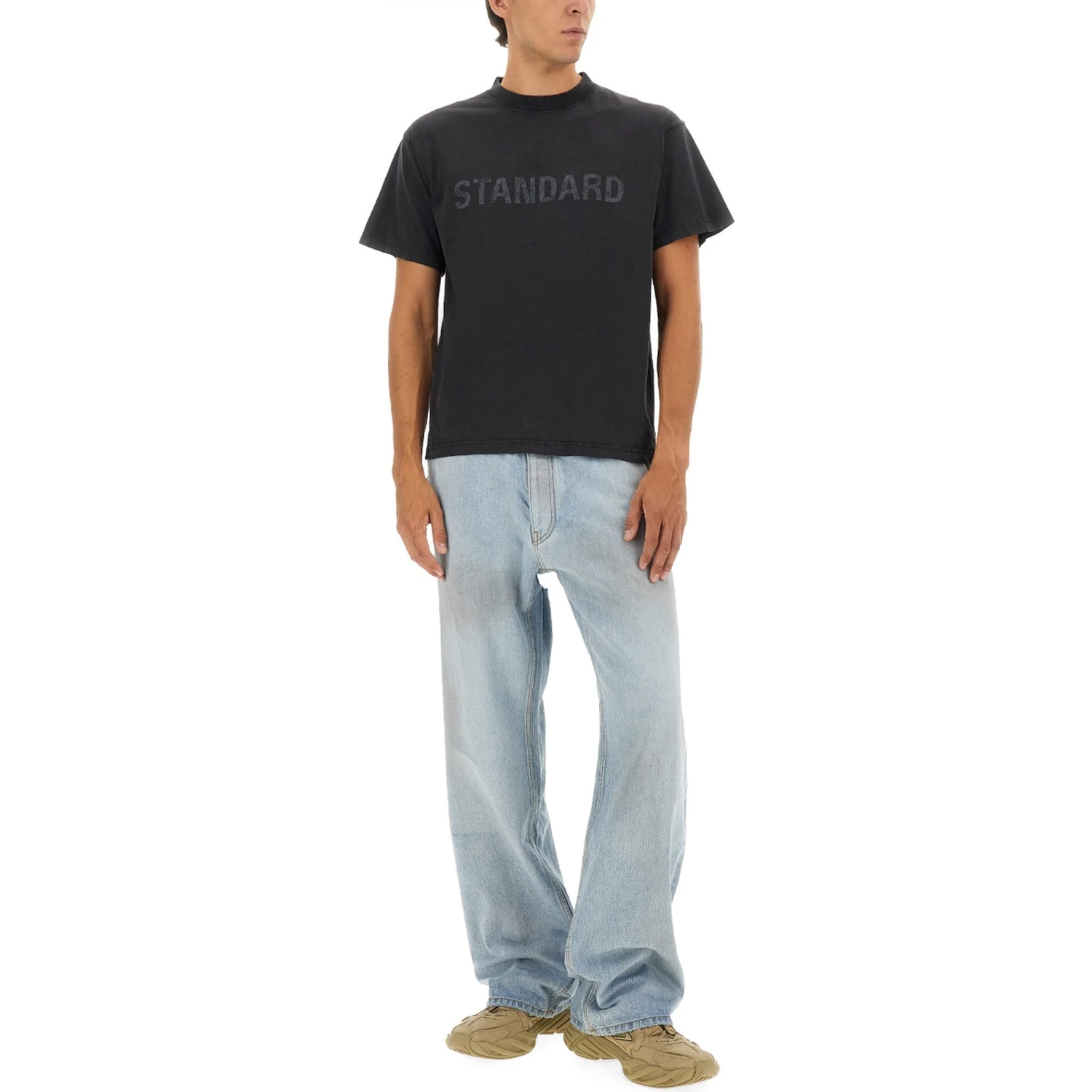 STANDARD T-SHIRT
