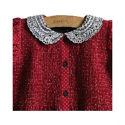 DRESS WITH HAIR CLIP