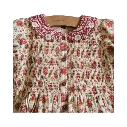 DRESS WITH HAIR CLIP