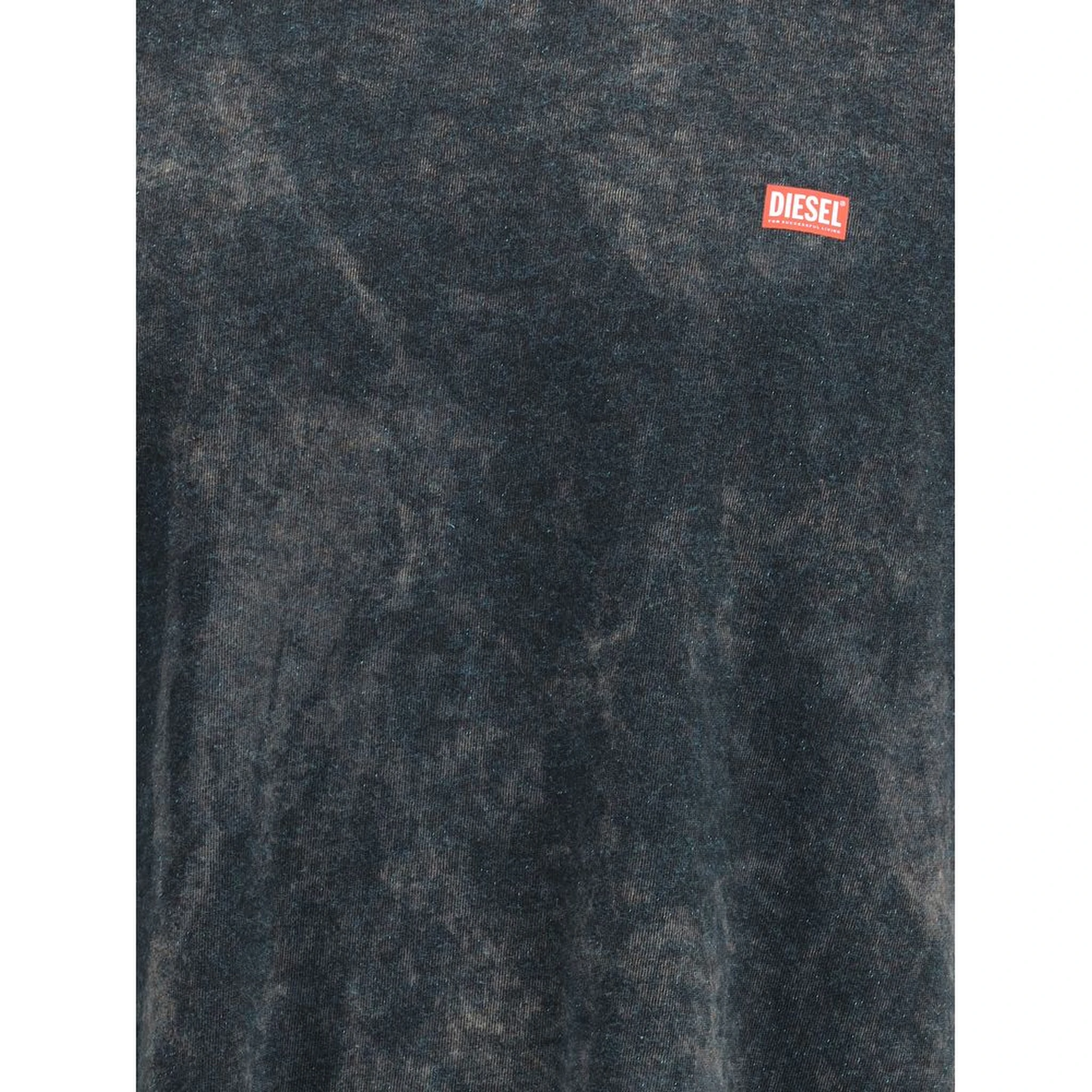 تيشيرت قطني أسود