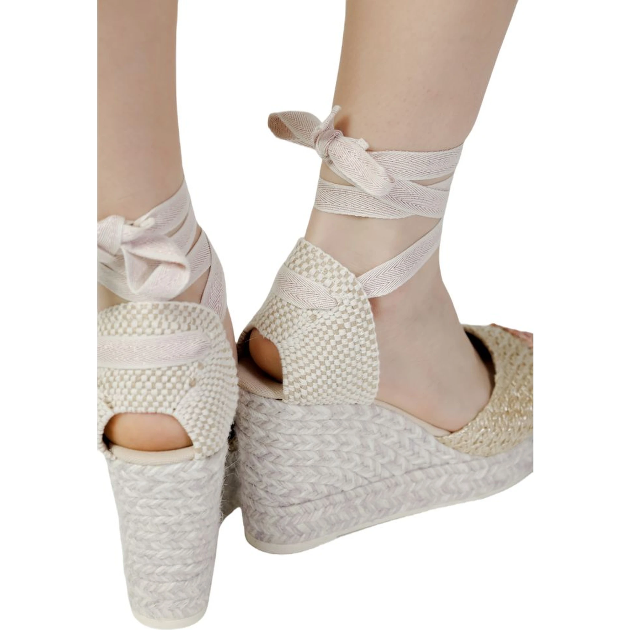 أحذية بكعب عالٍ من القطن متعدد الألوان