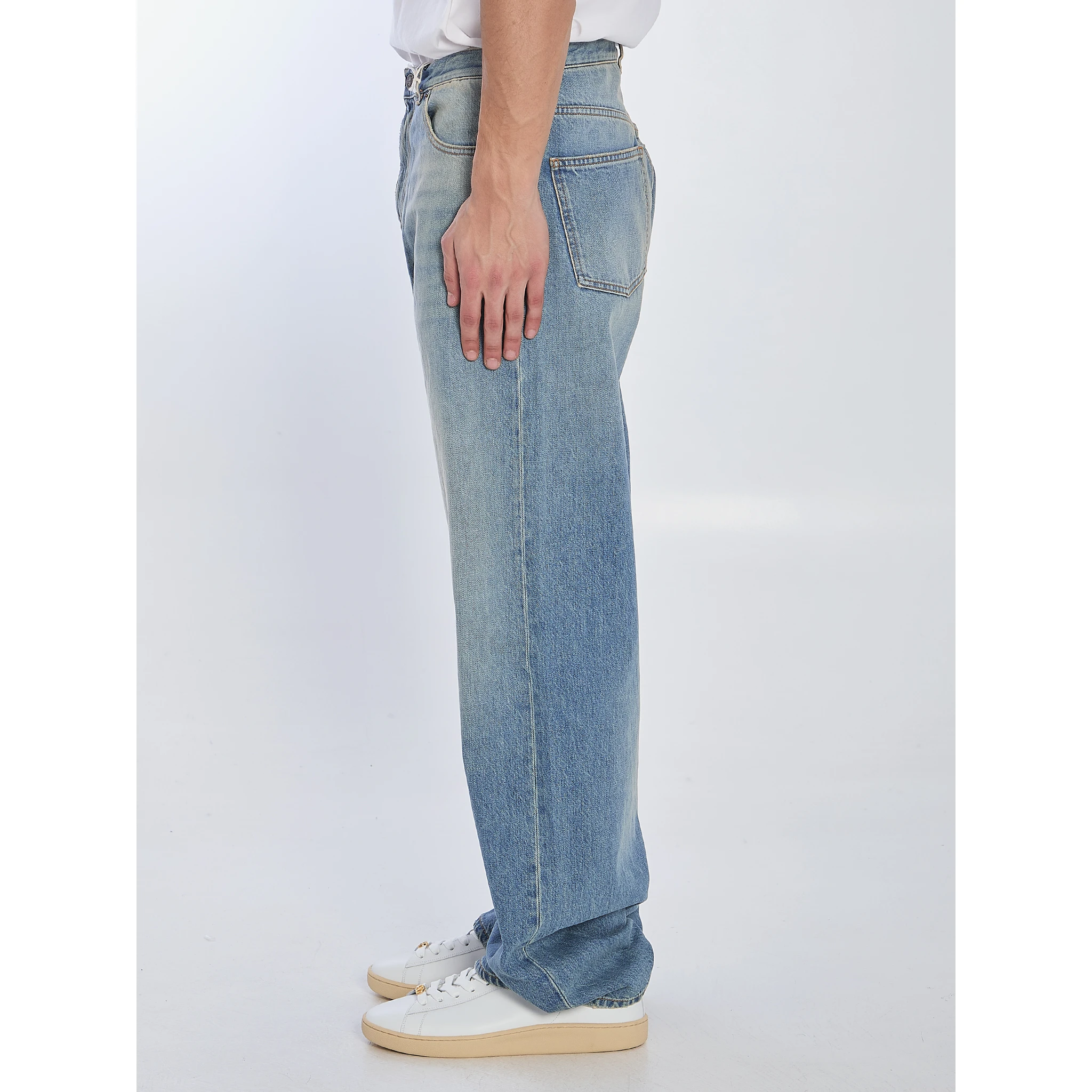 Chez Valentino jeans