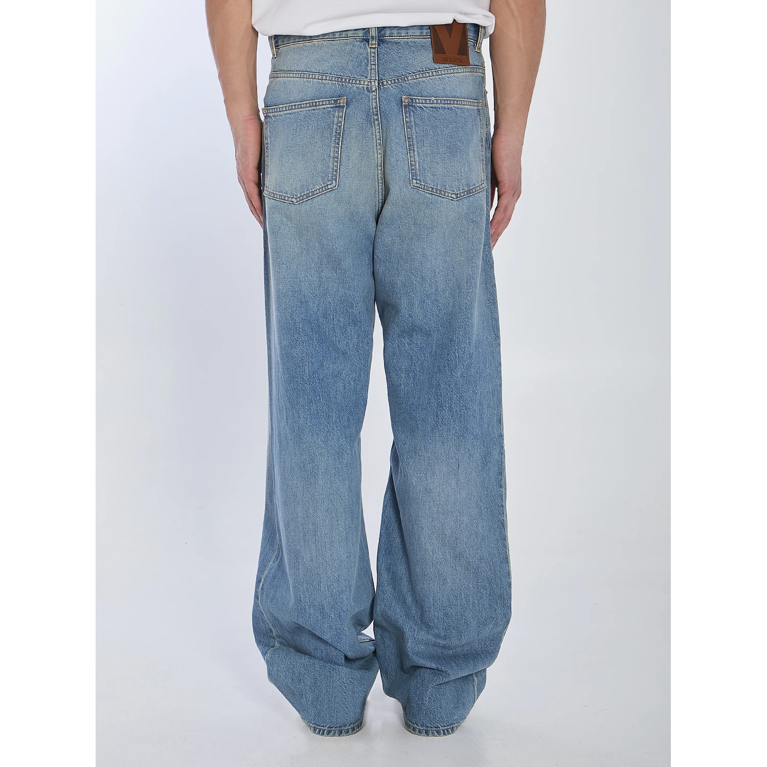 Chez Valentino jeans