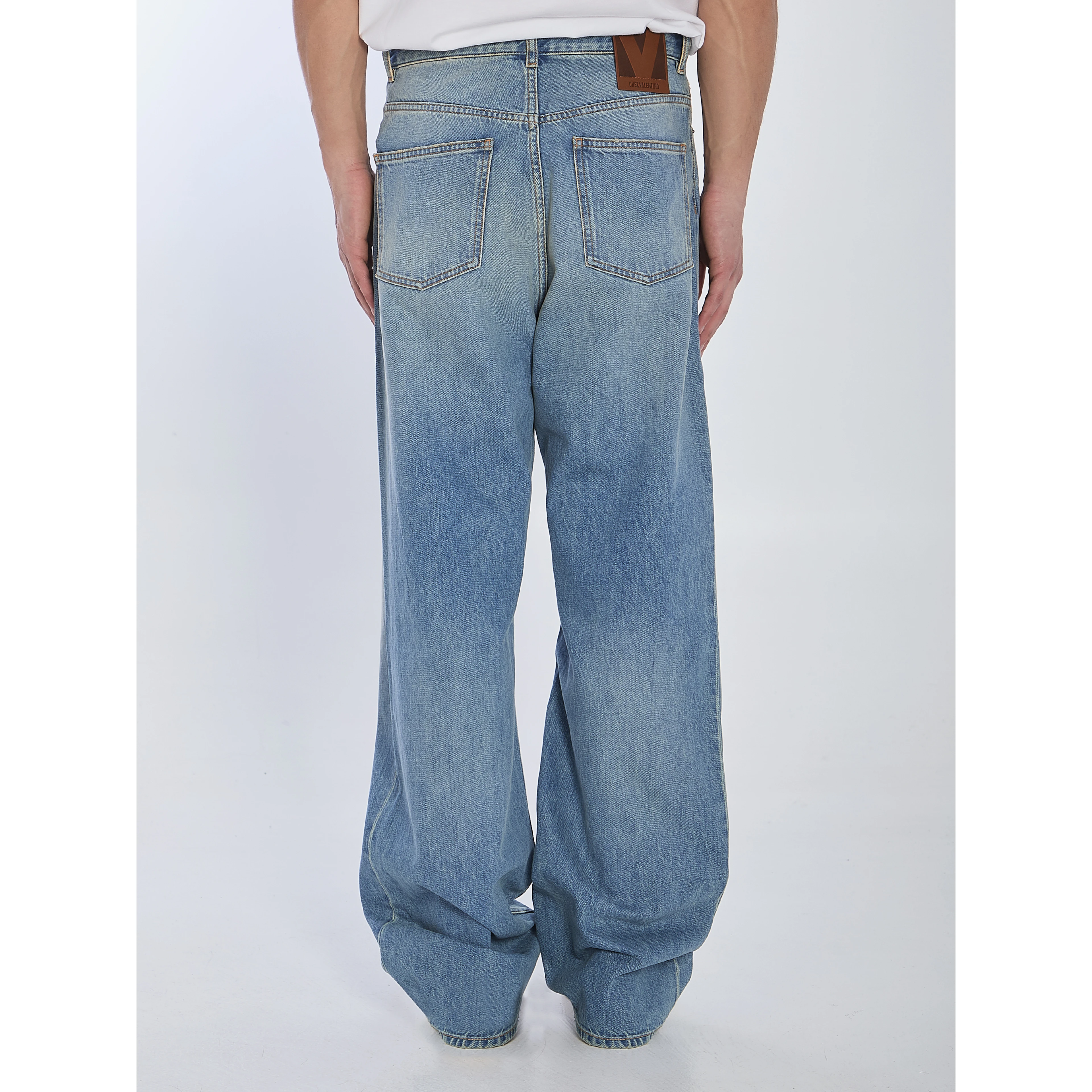 Chez Valentino jeans