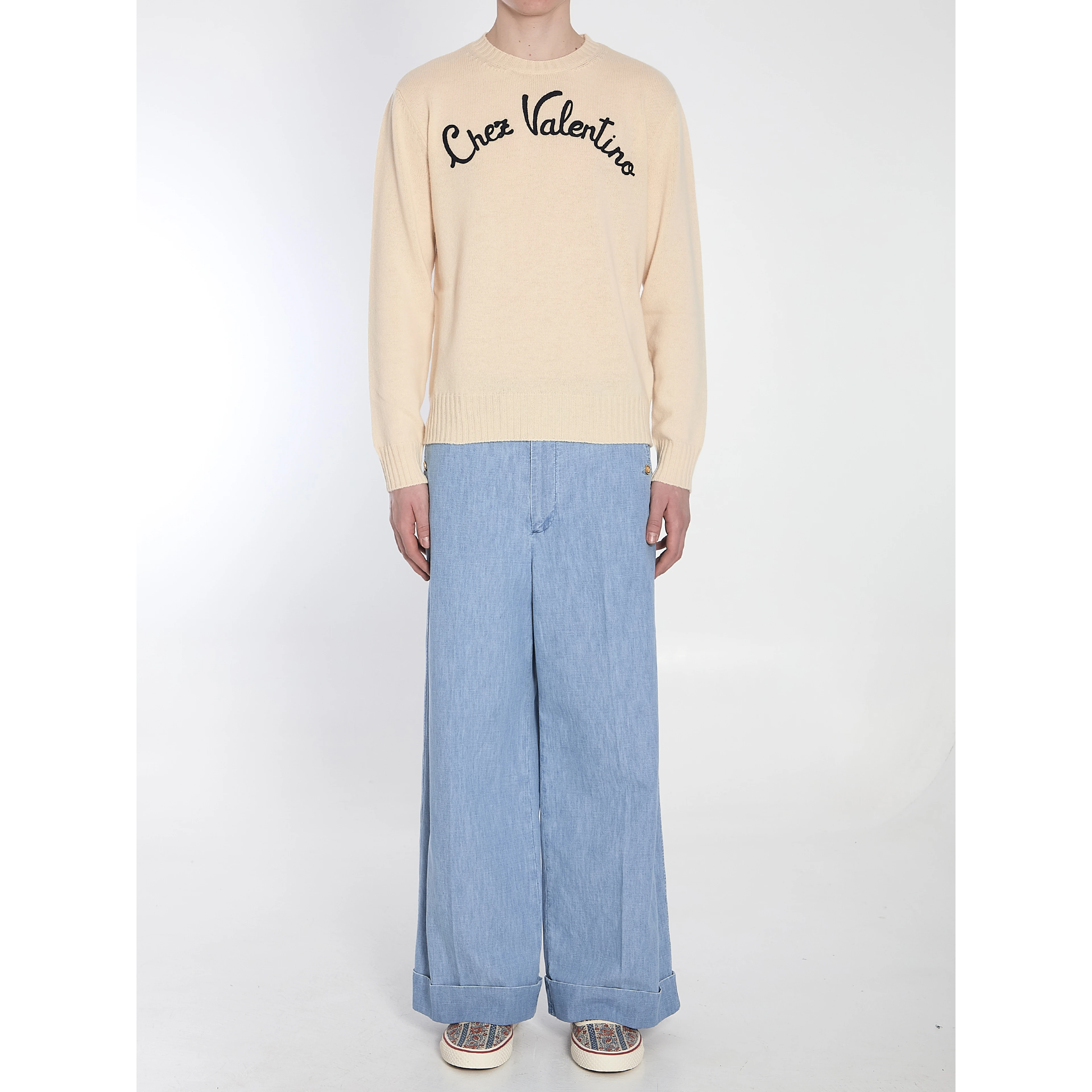 Oversized trousers