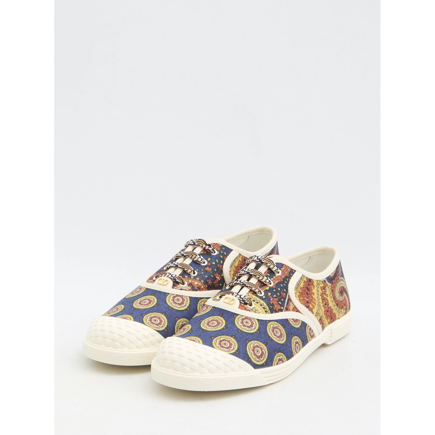 Bay By Bay Sneakers