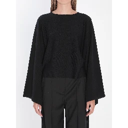 Sweater in fine wool yarn