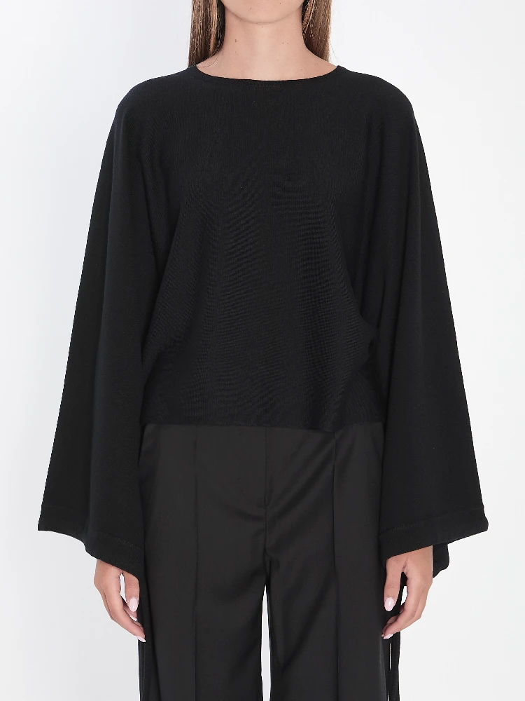 Sweater in fine wool yarn