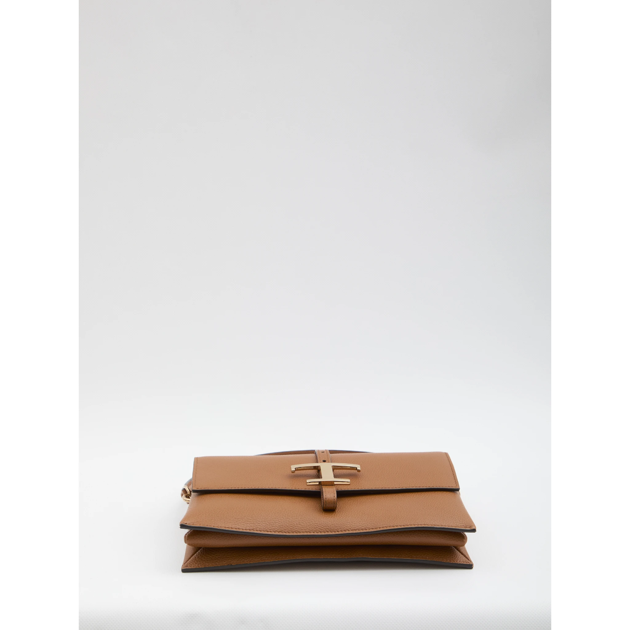 T Timelss flap bag in leather