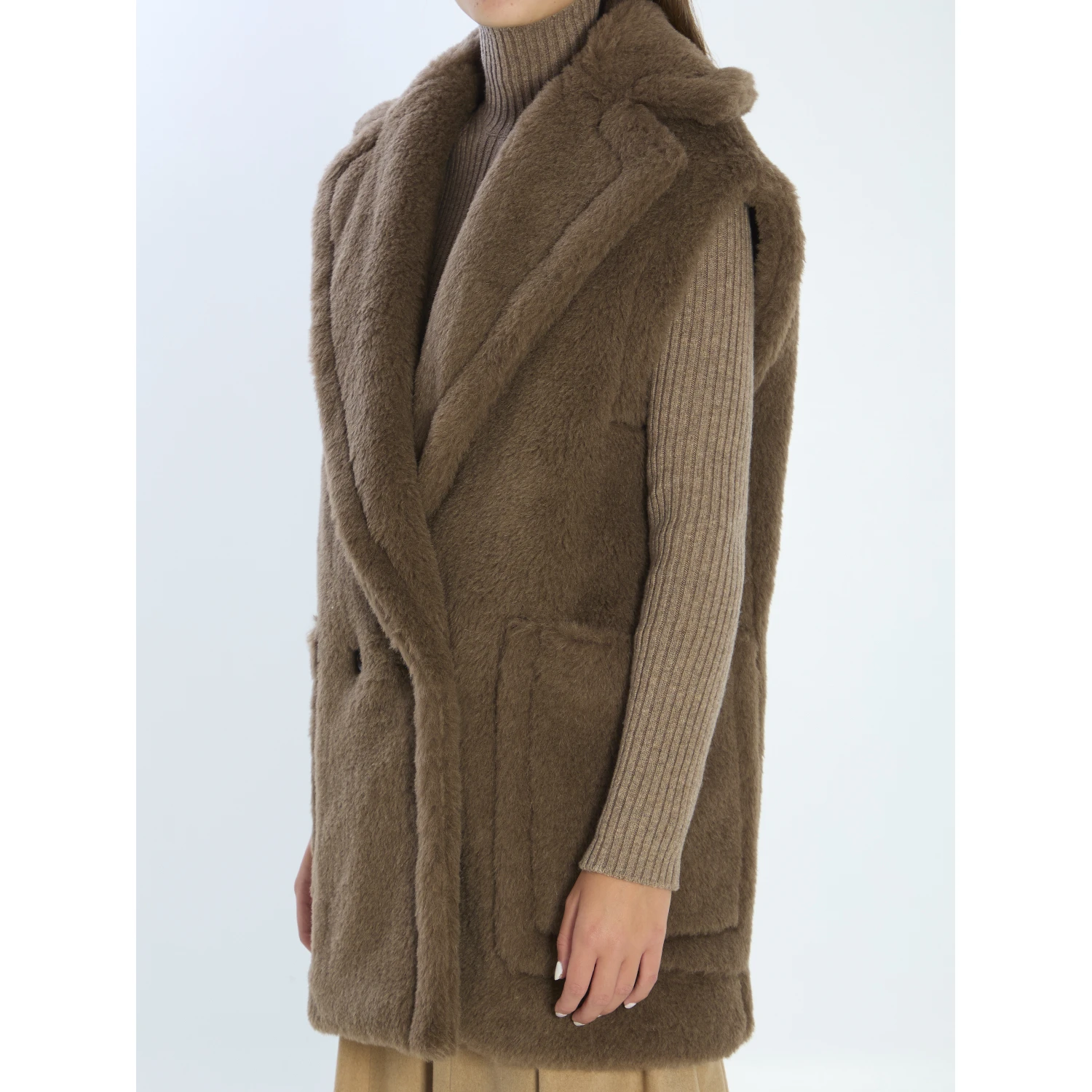Teddy vest