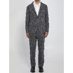 Single-breasted flannel suit