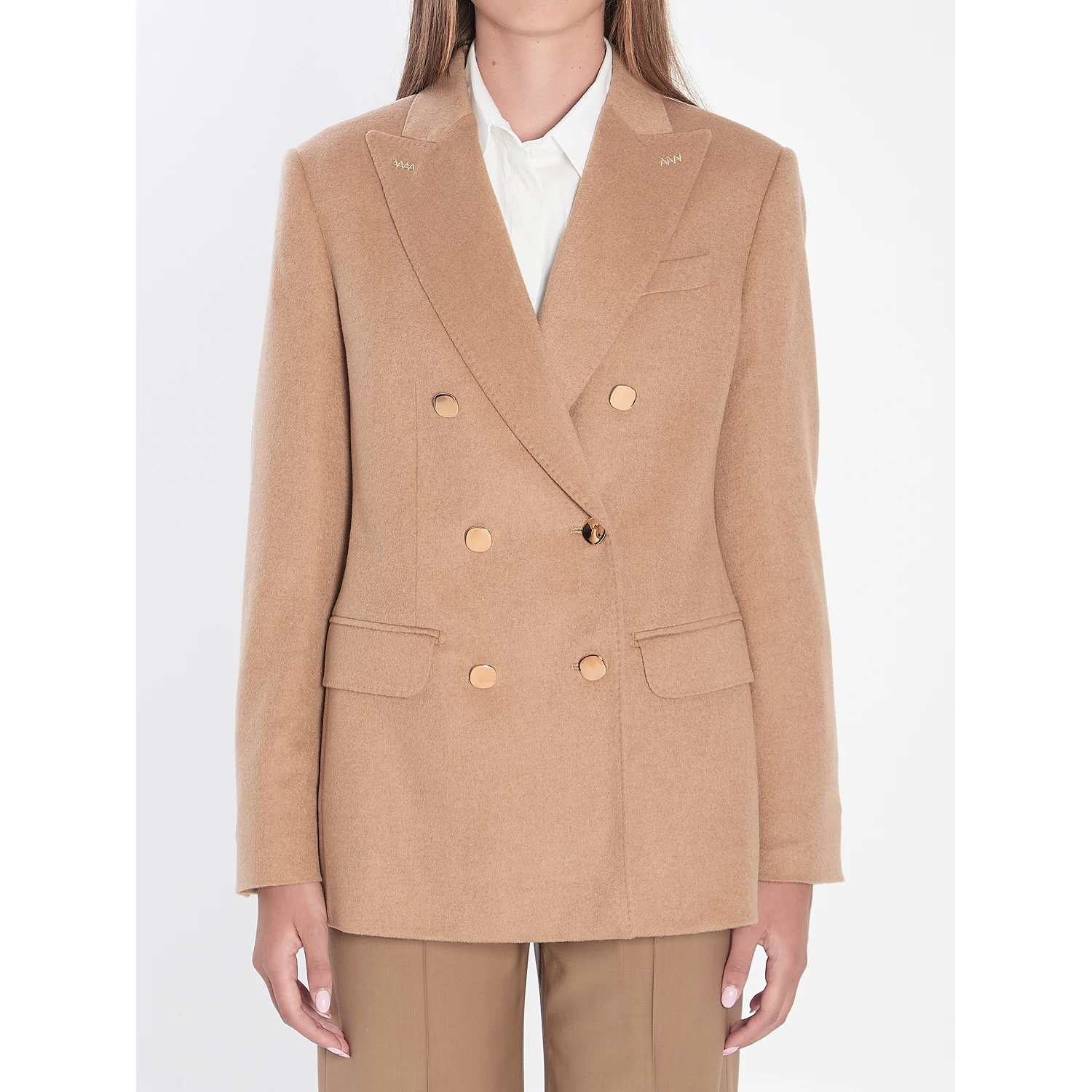 Double-breasted blazer in camel