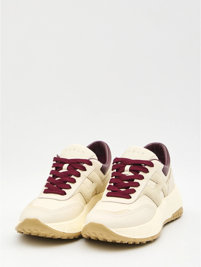 H669 sneakers