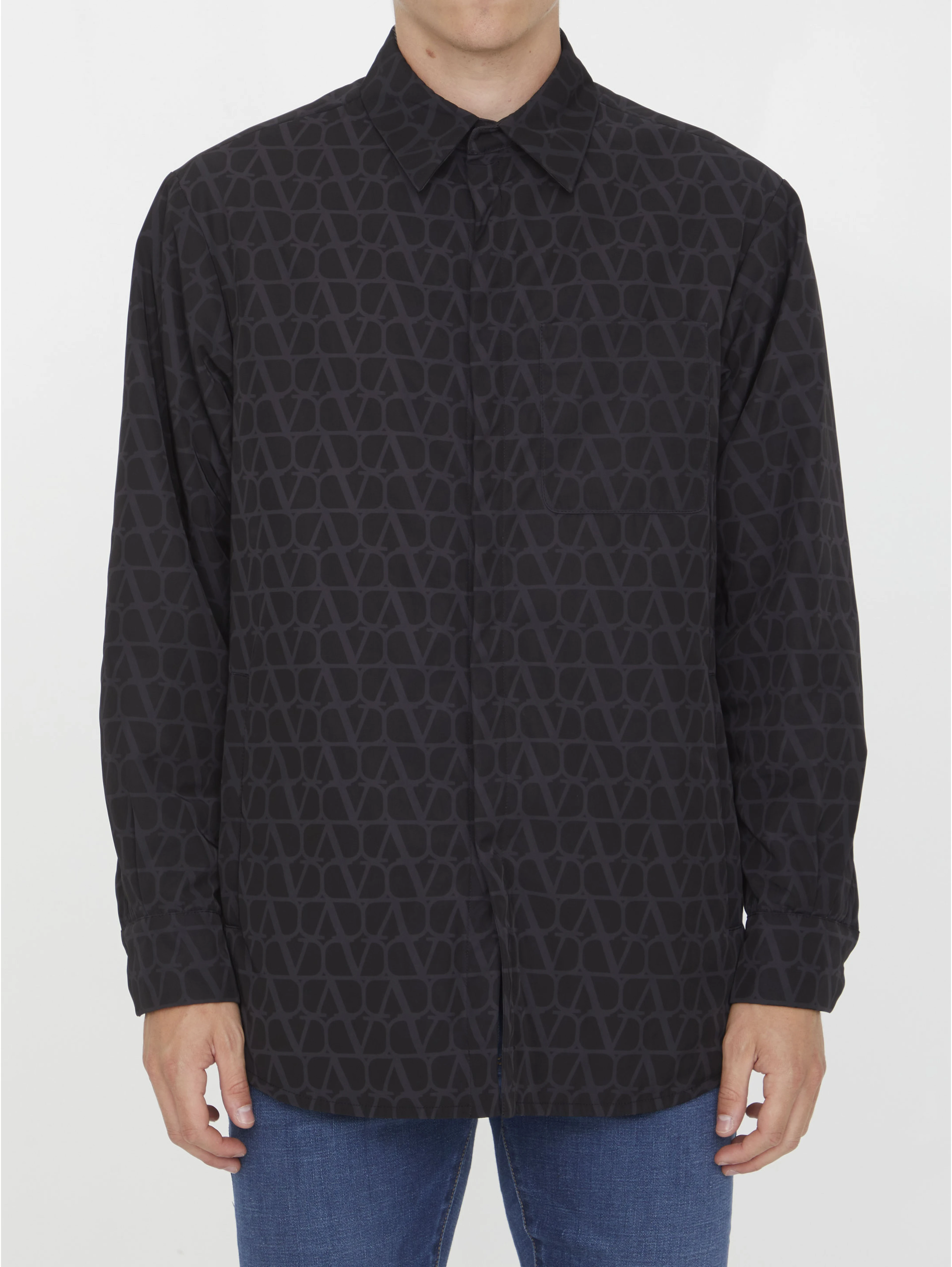VLogo shirt