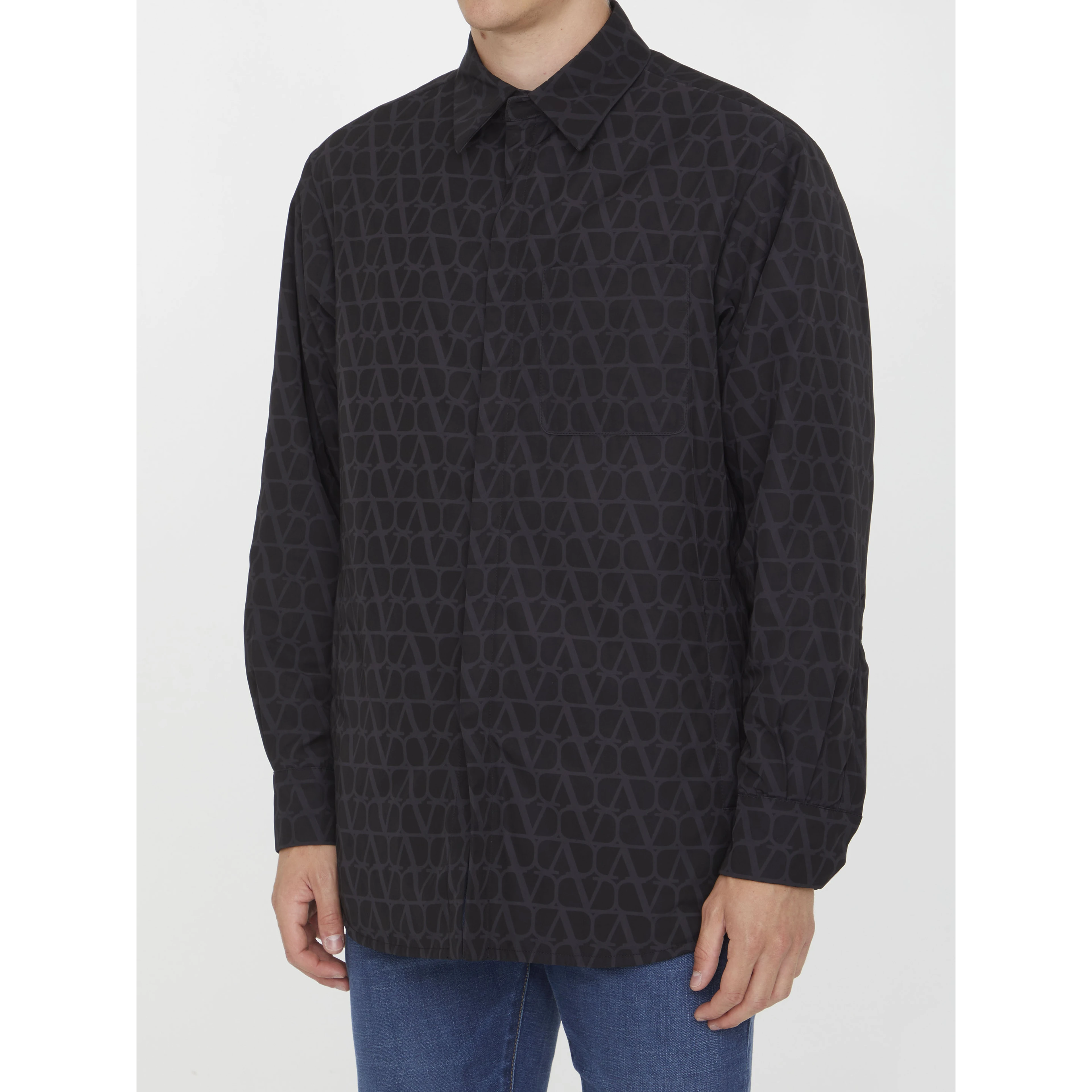 VLogo shirt
