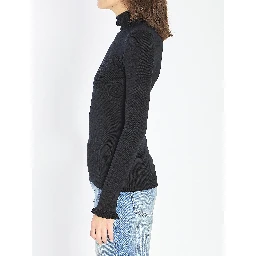 Turtleneck with ruffles