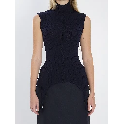 Top with lingerie garter