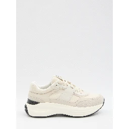 Sneakers in leather and fabric