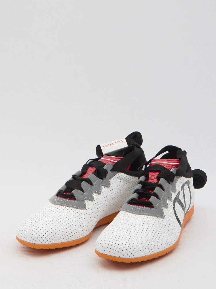 Chromathon sneakers alternative