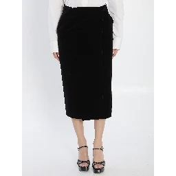 Wrap skirt in velvet