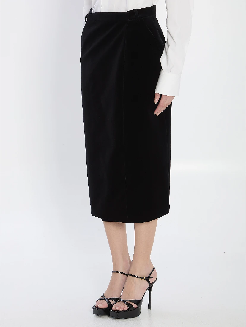 Wrap skirt in velvet
