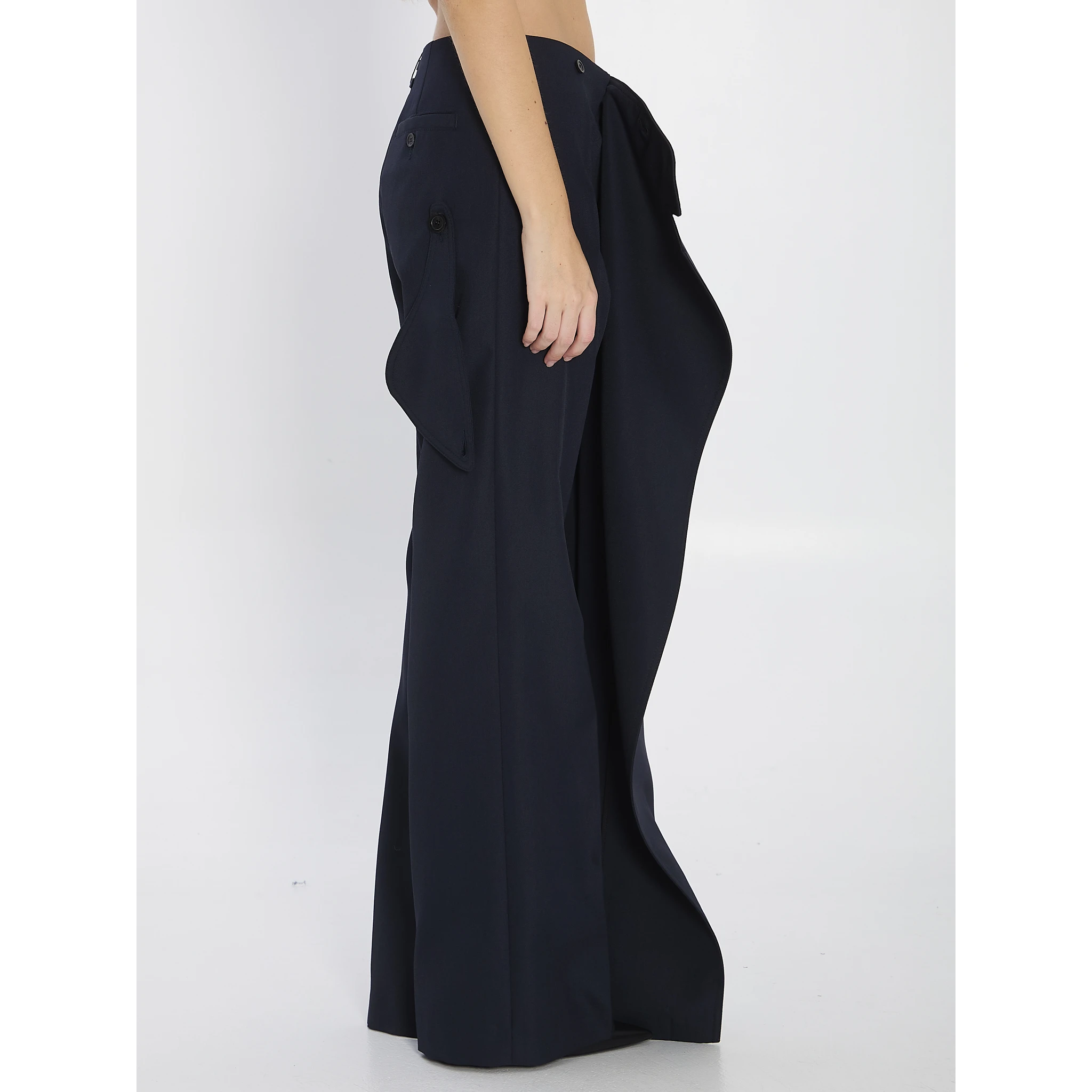 Pantaskirt with trench details