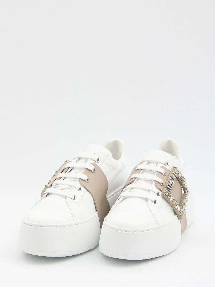 Viv' Skate sneakers in leather




Chiedi a ChatGPT alternative