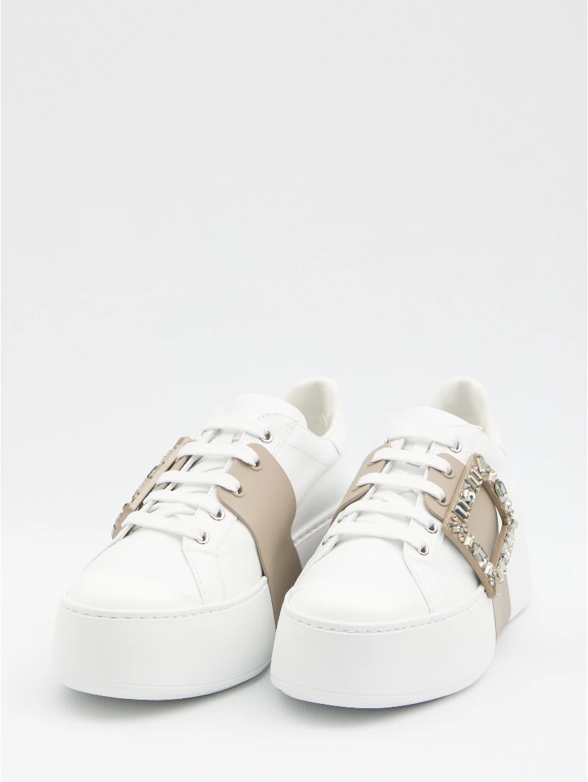 Viv' Skate sneakers in leather




Chiedi a ChatGPT