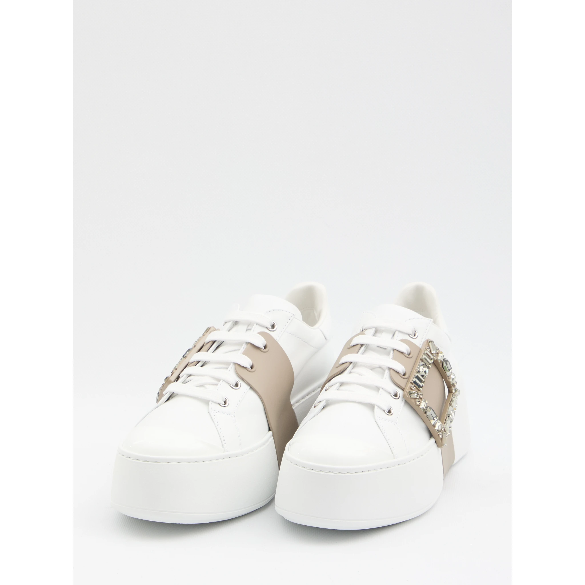 Viv' Skate sneakers in leather




Chiedi a ChatGPT
