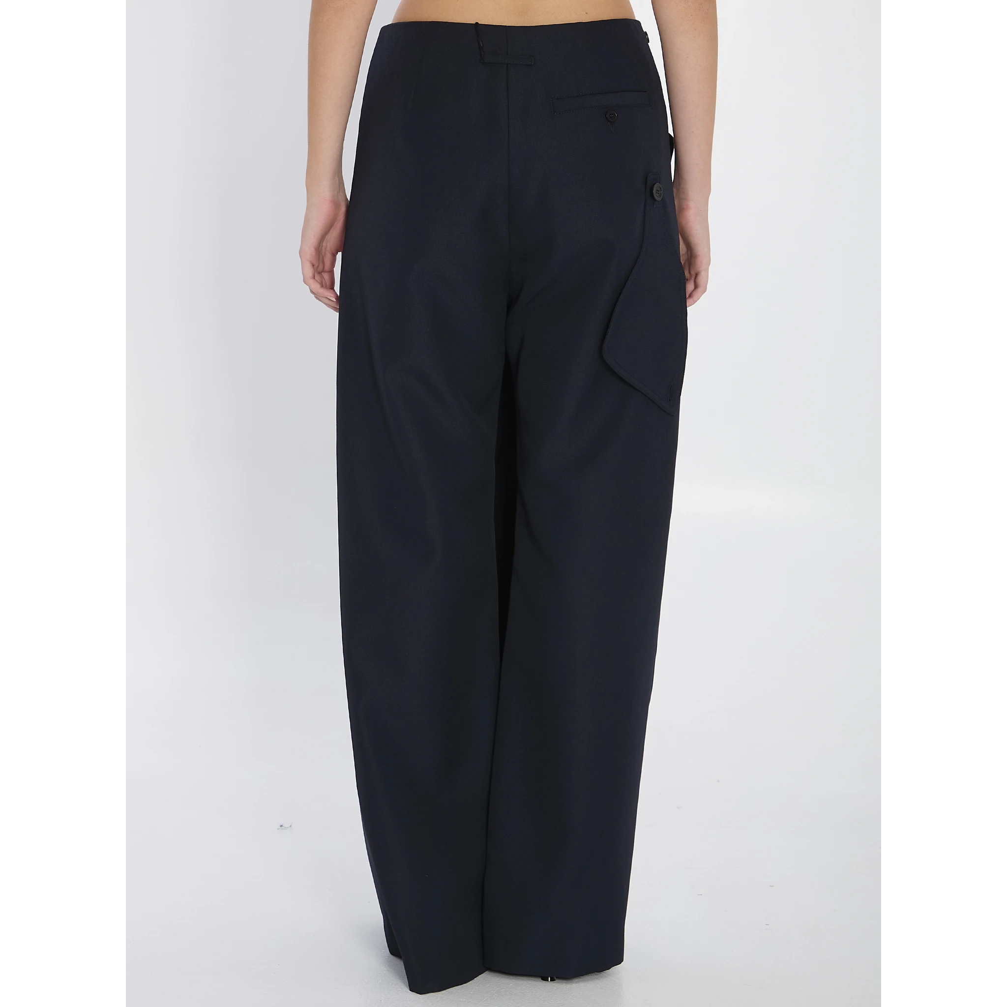 Pantaskirt with trench details